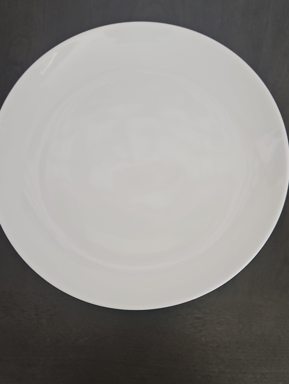 NWOT Crate & Barrel White Ceramic Salad Plate - Classic Home Dining